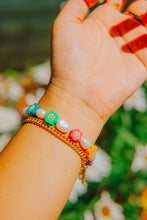Load image into Gallery viewer, Flower Power Pearl Bracelet