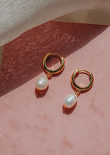 Load image into Gallery viewer, Pearl Dangle Earrings