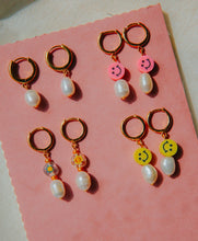 Load image into Gallery viewer, Pearl Dangle Earrings