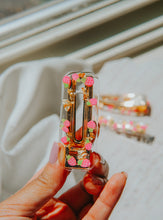 Load image into Gallery viewer, Strawberry Gold Resin Clips | Set of 2