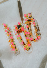 Load image into Gallery viewer, Strawberry Gold Resin Clips | Set of 2
