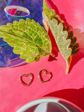Load image into Gallery viewer, Heart Hoops