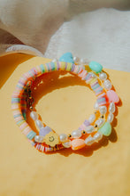 Load image into Gallery viewer, Spring Sun Smiley Bracelet
