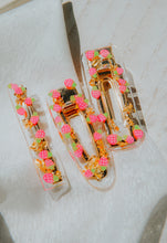 Load image into Gallery viewer, Strawberry Gold Resin Clips | Set of 2
